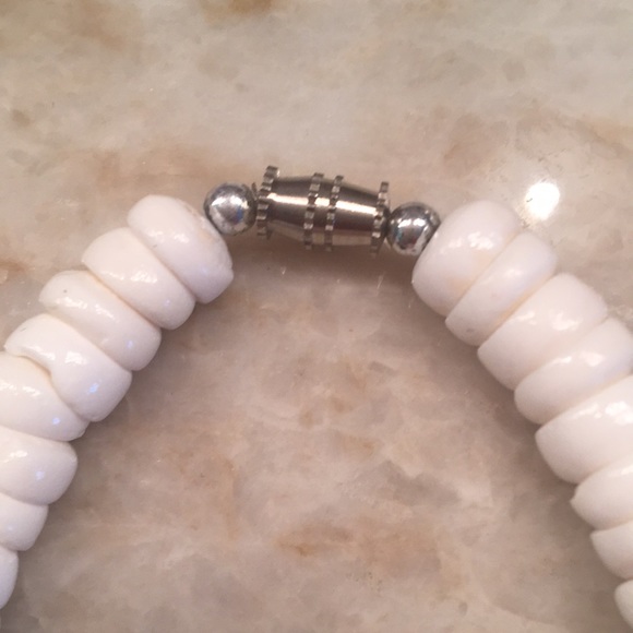 Vintage HAWAIIN Puka shell necklace - Picture 3 of 6